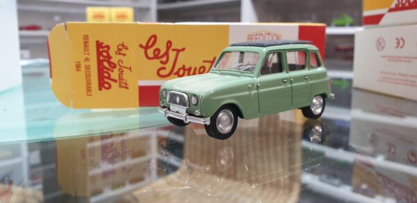 Renault 4L découvrable 1964 1/43 Solido