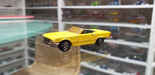 Mercedes 350 SL Majorette 1/60 N°213