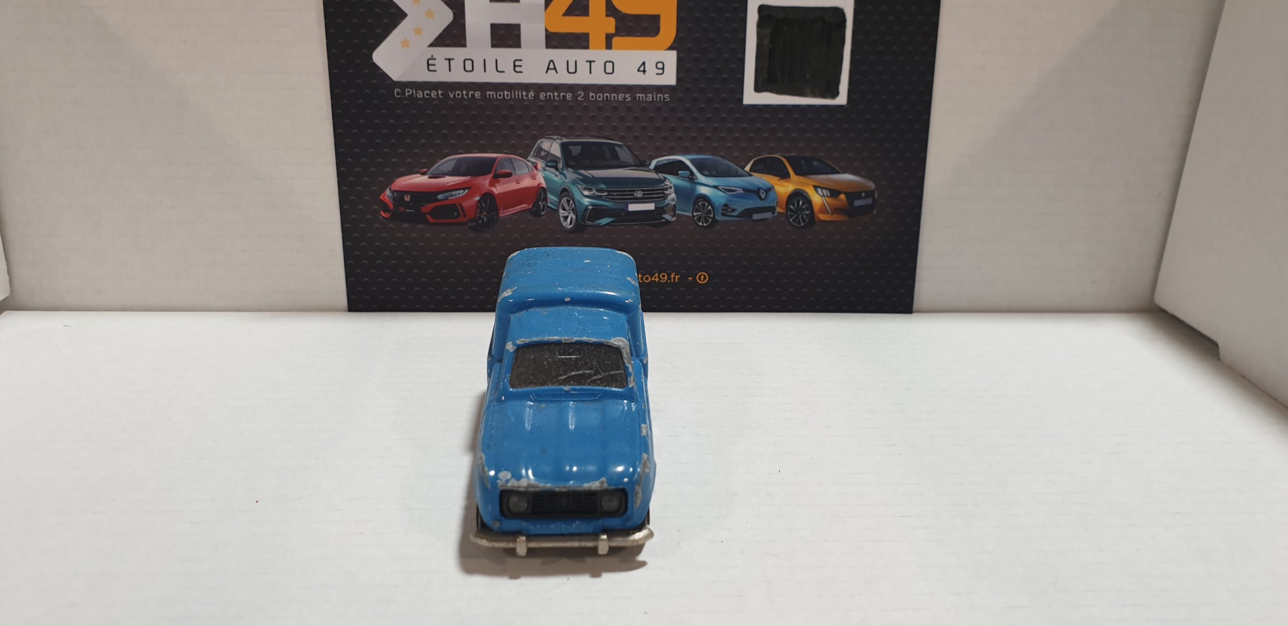 Renault 4 L Fourgonnette Majorette N°230 PTT 1/55 – Image 2