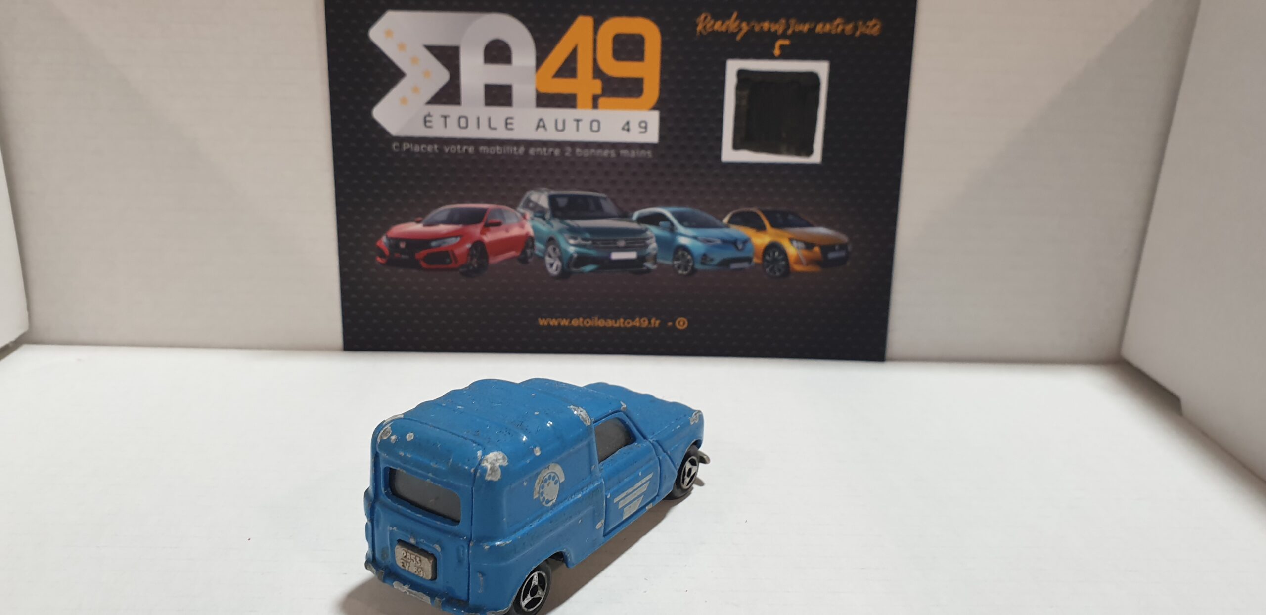 Renault 4 L Fourgonnette Majorette N°230 PTT 1/55 – Image 3