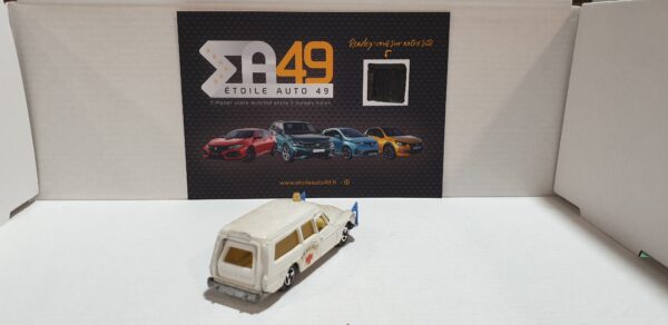 Citroen Majorette DS 21 Ambulance N°206 1/65 – Image 3