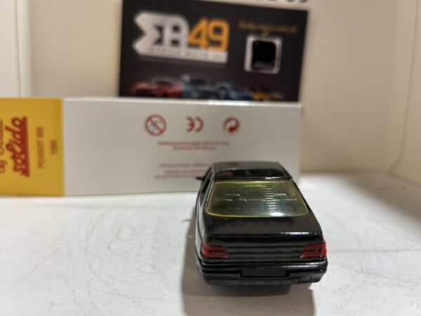 Renault Espace 1991 1/43 Solido – Image 3
