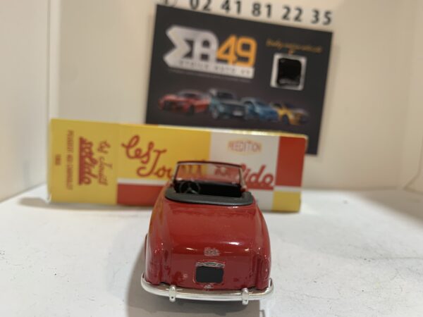 Peugeot 403 Cabriolet 1955 1/43 Solido – Image 3