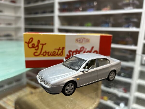 Alfa Romeo 166 1/43 Solido