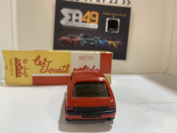 Peugeot 205 GTI 1984 1/43 Solido – Image 5