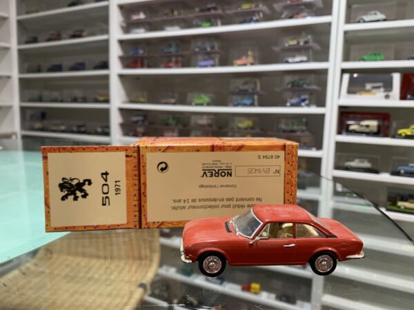 Peugeot 504 1971 Norev 1/43