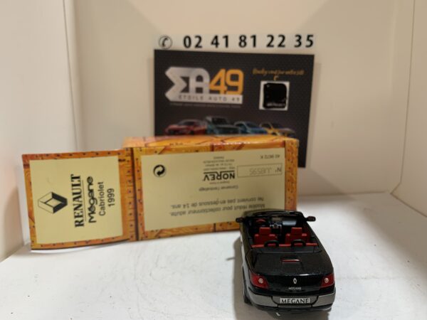 Renault Megane Cabriolet 1999 Norev 1/43 – Image 3