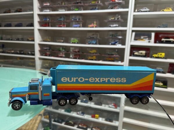 Matchbox Super Kings Peterbilt Truck 1978 "Euro-Express"