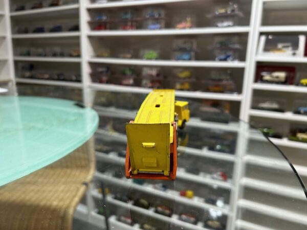 Matchbox Super Kings K-11 DAF Car Transporter 1971 – Image 2