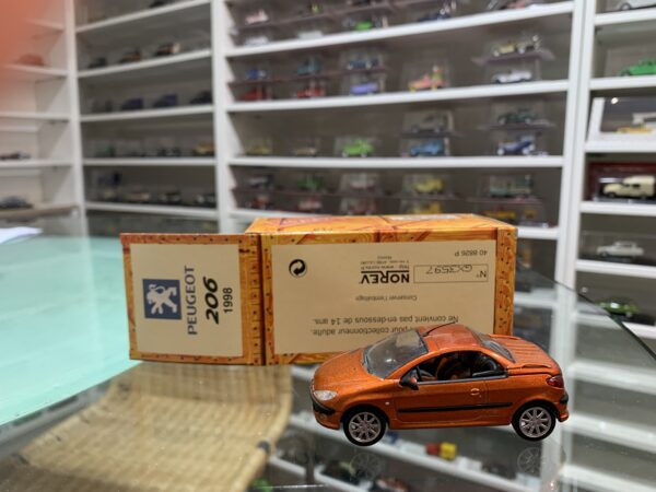 Peugeot 206 1998 Orange Norev 1/43