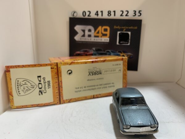 Peugeot 204 Coupé 1968 Norev 1/43 – Image 2