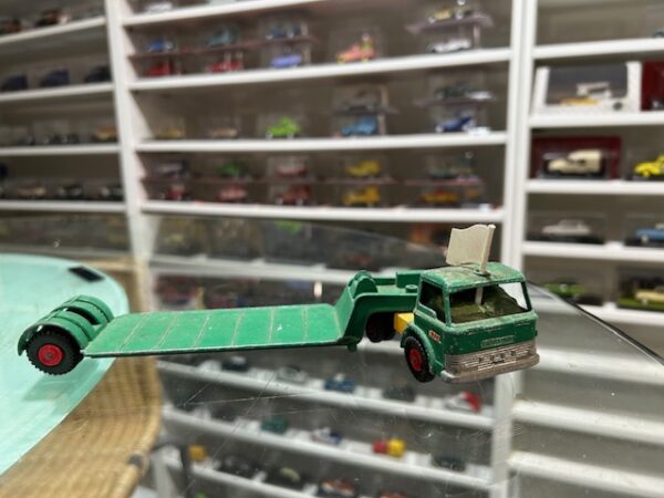 Matchbox K-17 Dyson Low Loader – Image 2