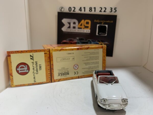 Panhard 17 Cabriolet 1961 Norev 1/43 – Image 2