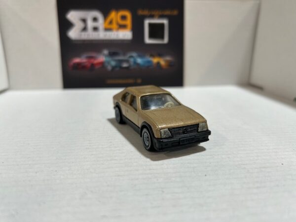 Opel Kadett SR Siku 1/64 – Image 2