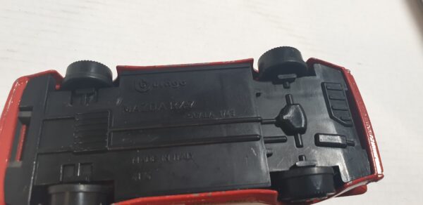Mazda RX7 1/43 Burago – Image 4