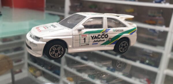 Ford Escort RS Cosworth 1/43 Burago