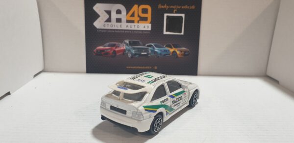 Ford Escort RS Cosworth 1/43 Burago – Image 4