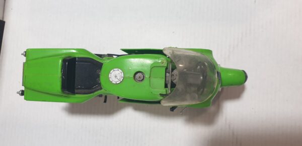 Maquette Kawasaki KR 500 1982 1/12 Tamiya montée – Image 7
