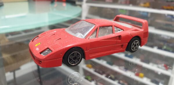 Ferrari F40 1/43 Burago