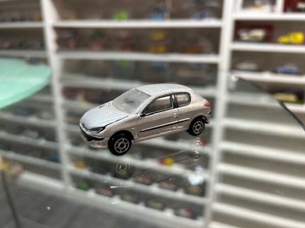 Majorette Peugeot 206 1/53
