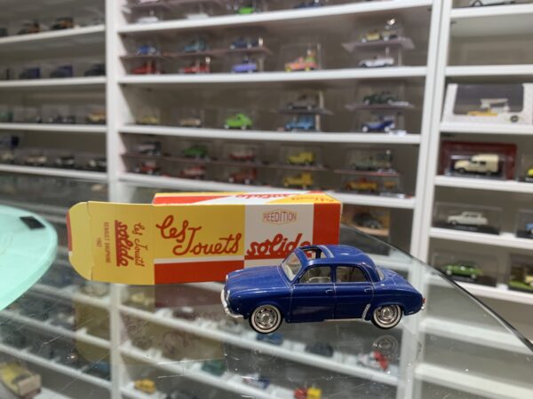 Renault Dauphine 1962 1/43 Solido
