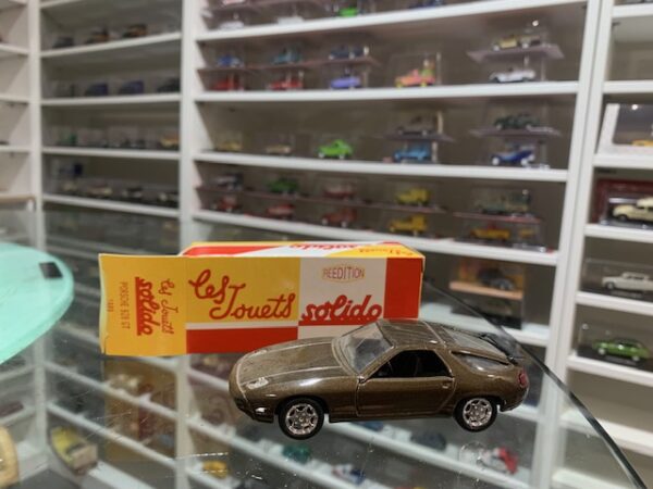 Porsche 928 GT 1/43