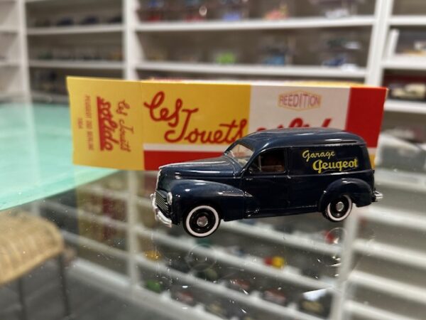 Peugeot 203 Berline 1954 "Garage Peugeot" 1/43