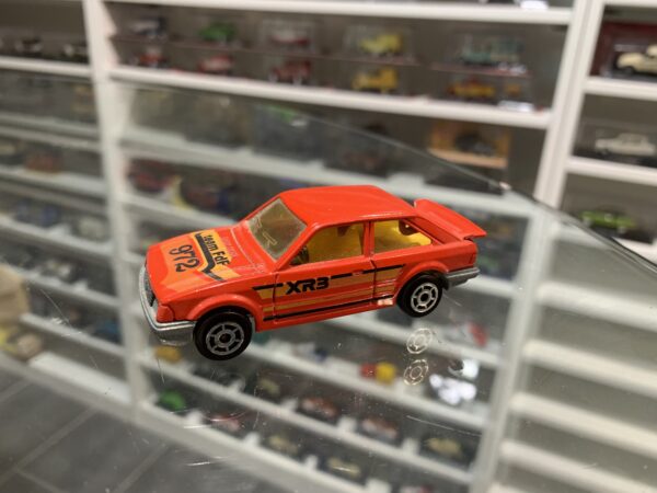 Ford Escort XR3 Majorette 1/52