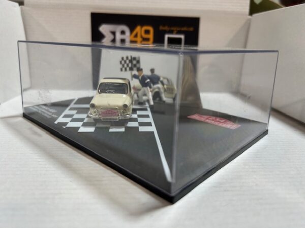 Piaggio - Vespa 400 N 234 Rally Monte Carlo 1959 Chavy - Ulleberg 1/43 – Image 2