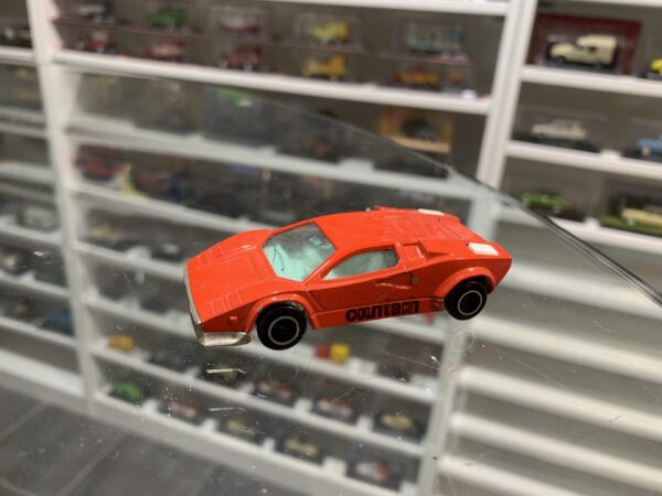 Lamborghini Countach Majorette 1/56