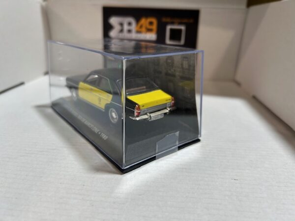 Chrysler Diesel Taxi de Barcelone 1980 1/43 – Image 2