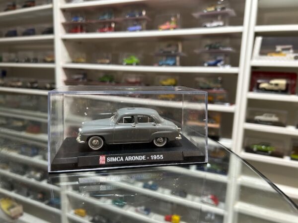 Simca Aronde 1955 1/43