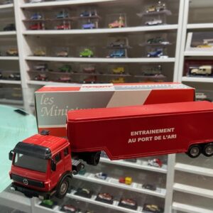 Mercedes Entrainement au Port de l'Ari Solido 1/43