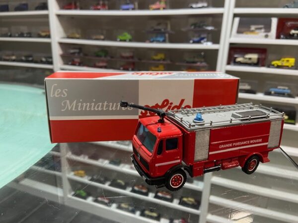 Mercedes Grande Puissance Mousse Pompiers Solido 1/43