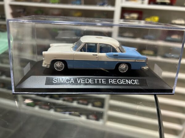 Simca Vedette Regence 1/43