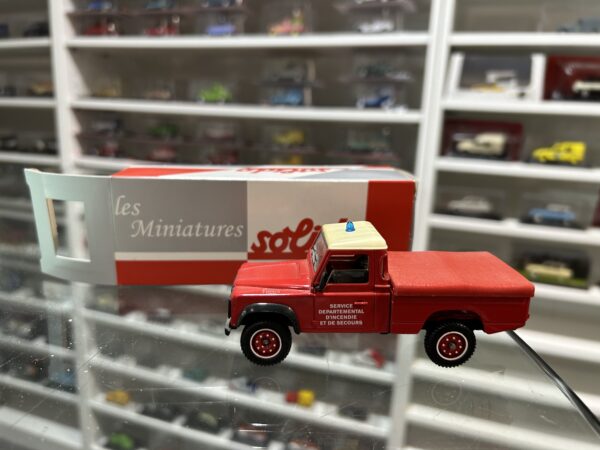 Land Rover Defender Pompiers Solido 1/43