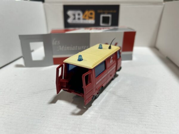 Peugeot Pompiers J9 Solido 1/43 – Image 3