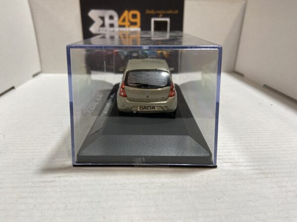 Dacia Sandero 1/43 – Image 3