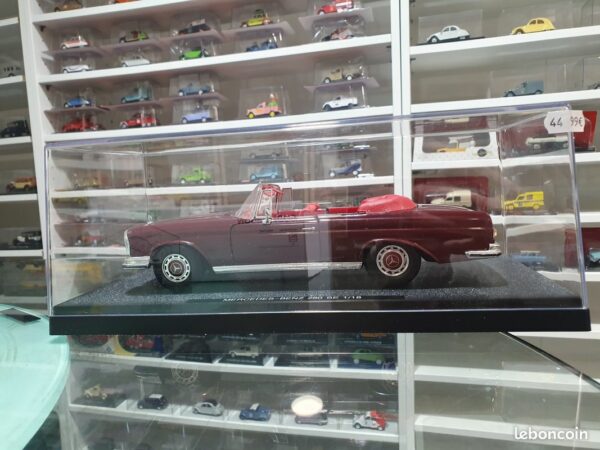 Mercedes-Benz 280 SE 1/18