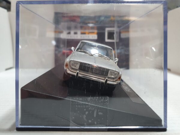 Ford Taunus 1964 1/43 – Image 2