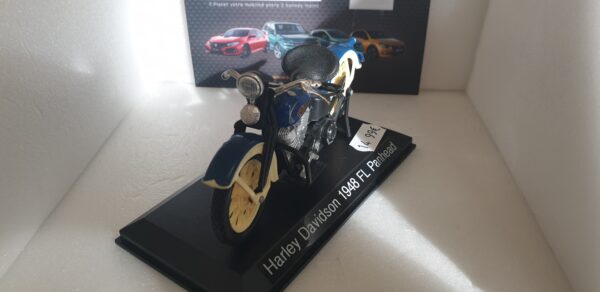 Harley Davidson 1948 FL Panhead 1/18 – Image 2