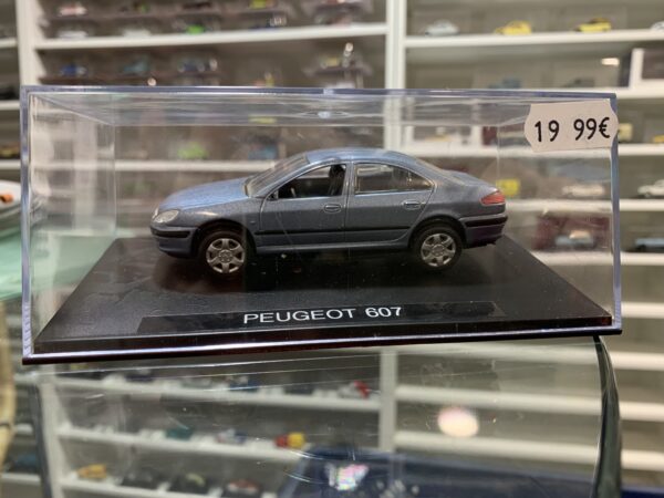 Peugeot 607 Bleue 1/43