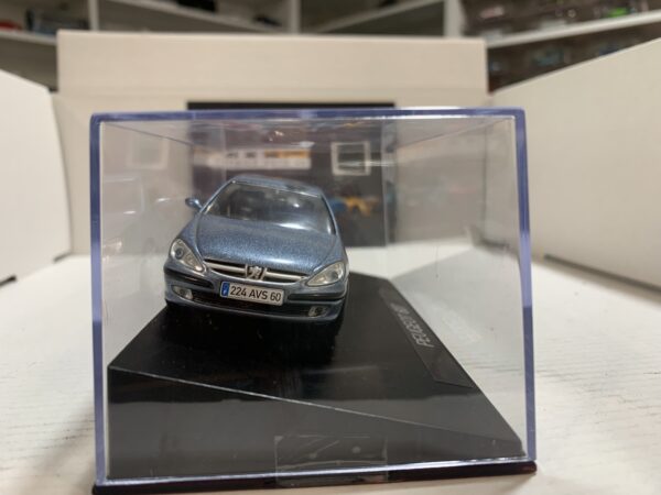 Peugeot 607 Bleue 1/43 – Image 2