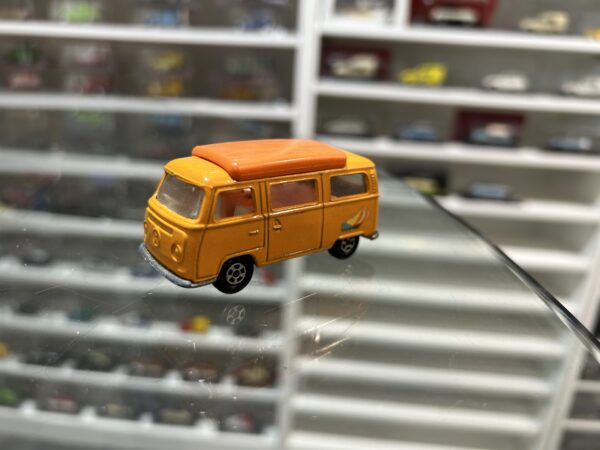 Volkswagen Camper Matchbox R series N°23 1970