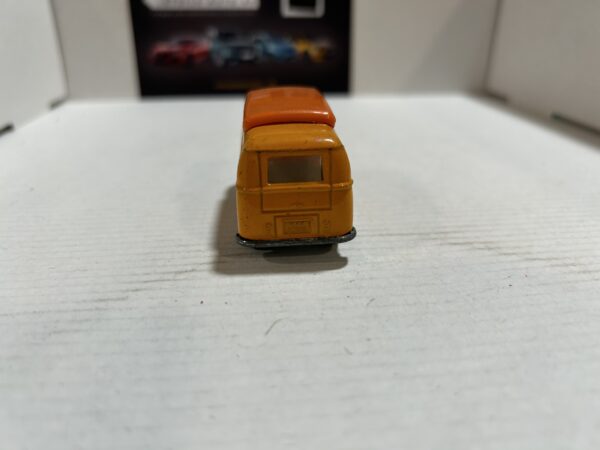 Volkswagen Camper Matchbox R series N°23 1970 – Image 3
