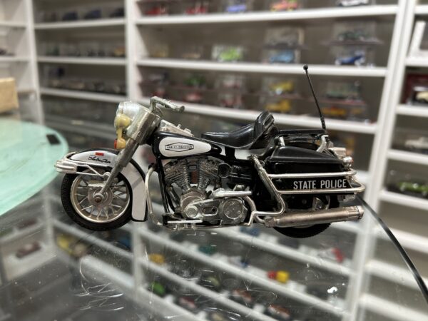 MS 101 Harley Davidson 1200CC State Police Polistil 1/15