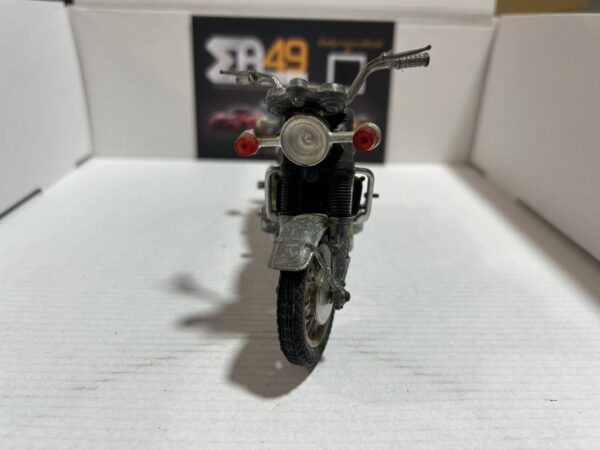 Suzuki GT 750 Polistil 1/15 – Image 2