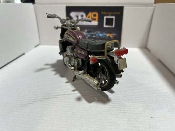 Suzuki GT 750 Polistil 1/15 – Image 3