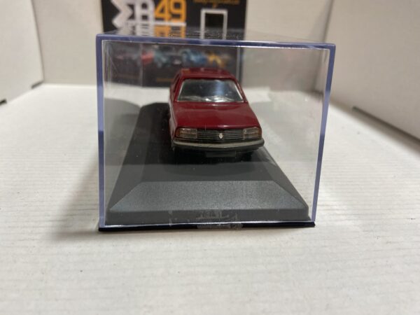 Renault 18 Rouge 1/43 – Image 2