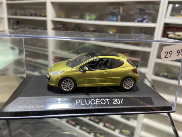 Peugeot 207 Coupé Verte 1/43